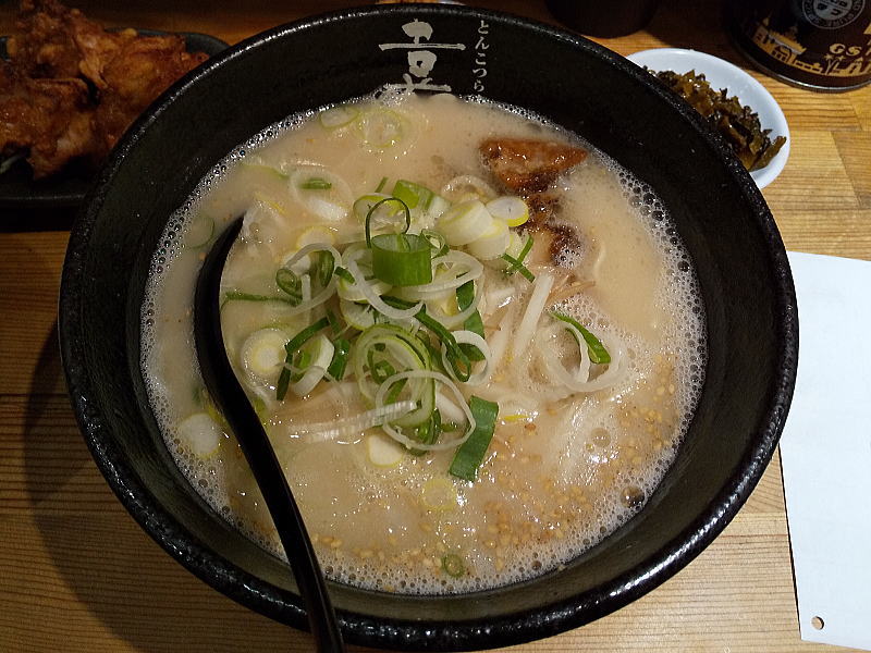 とんこつらぁ麺 嘉晴