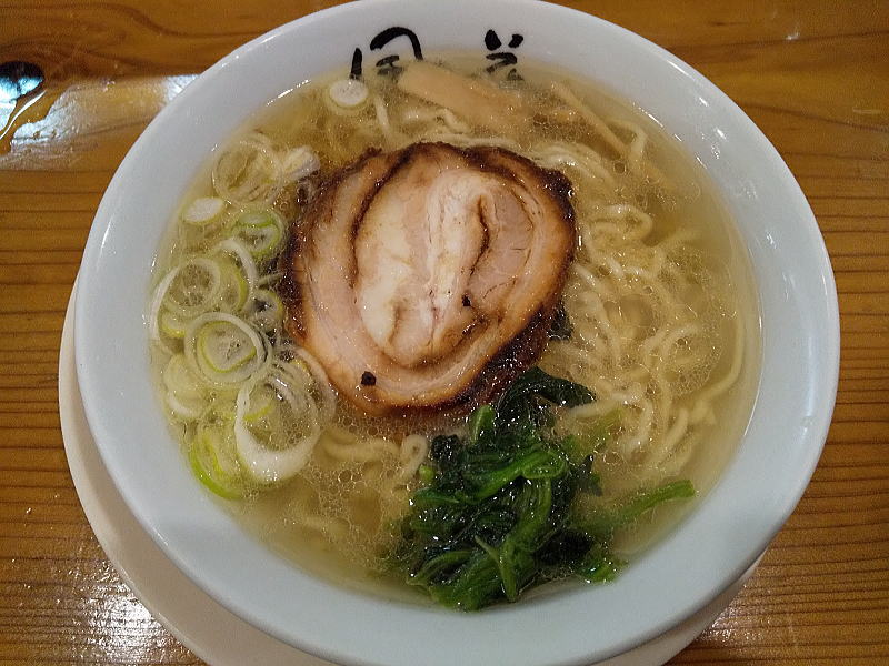 新宿めんや 風花 / 京都 チャーシュー麺