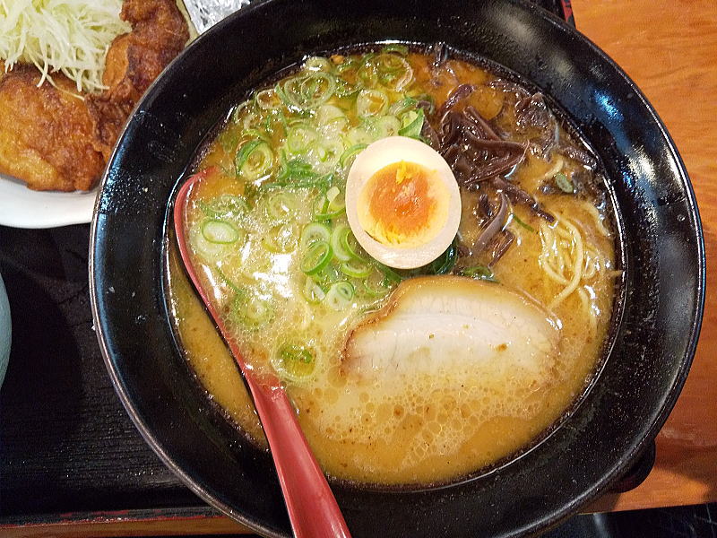 熊本ラーメン 肥後もっこす / 京都グルメガイド